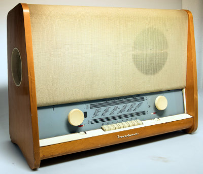 VEB Stern Radio Berlin: Radioempfänger Berolina K Radioempfänger Berolina K aus den 1950iger Jahren