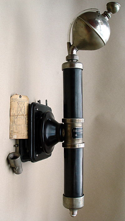 Röntgenröhre von 1930 Röntgenröhre vom Typ Müller-Media-Metalix von 1930