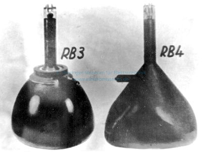 Braunsche Röhren RB 3 mit rundem und RB 4 mit rechteckigem Bildschirm